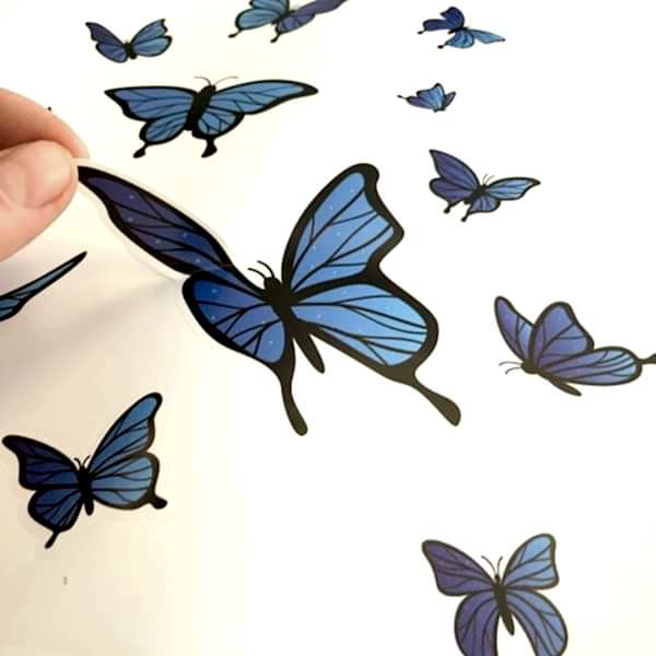 Печать интерьерных наклеек